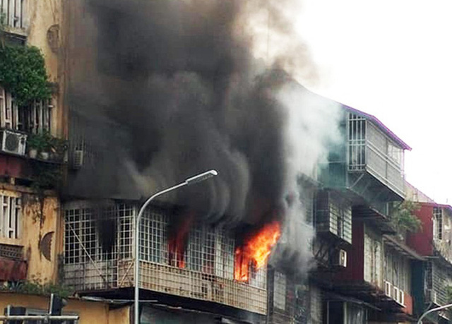 GiadinhNet - Sau vụ 3 bà cháu chết trong đám cháy, người dân Thủ đô vẫn "thờ ơ" với hỏa hoạn